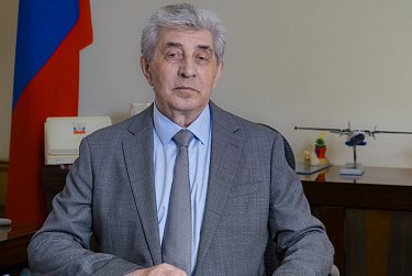 Сергея Грачева поздравляют с избранием руководителем парламента